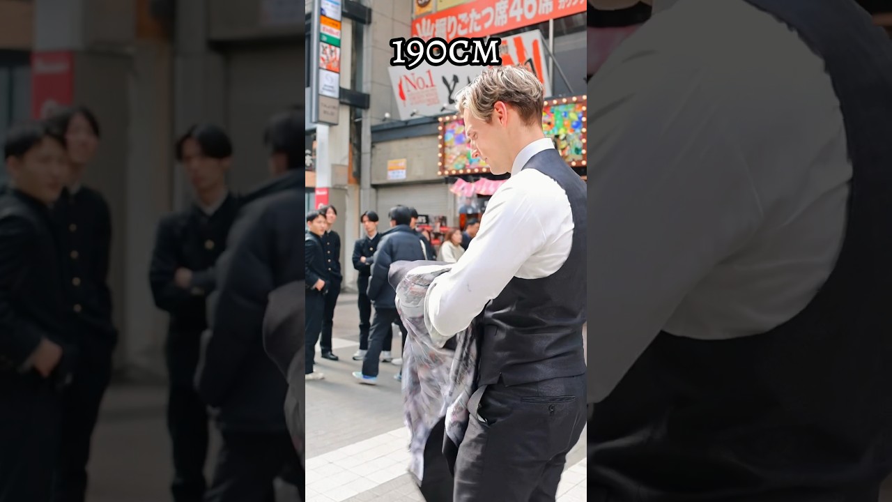 190cm walking in public