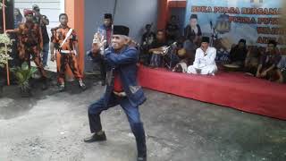 Atraksi Guru Besar Silat Cimande Tarikolot