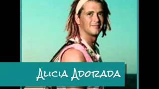 Video thumbnail of "Alicia Adorada   Carlos Vives"