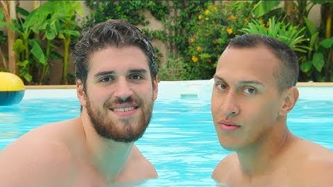 IVAN - QUAND TU ES À LA PISCINE ET QUE..