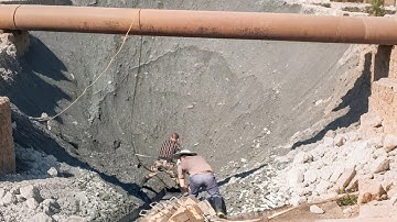 Barge unloading 3350 tons of phosphate ore - smooth flow, relaxing - Vlog of work on the barge