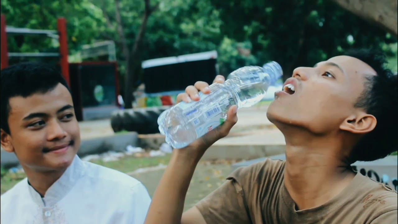 Persatuan Indonesia Sila ke Tiga - YouTube