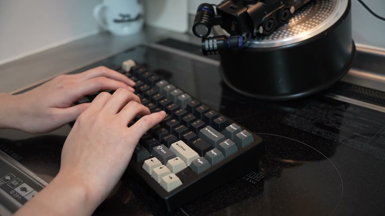 Rainy 75 Pro タイピング