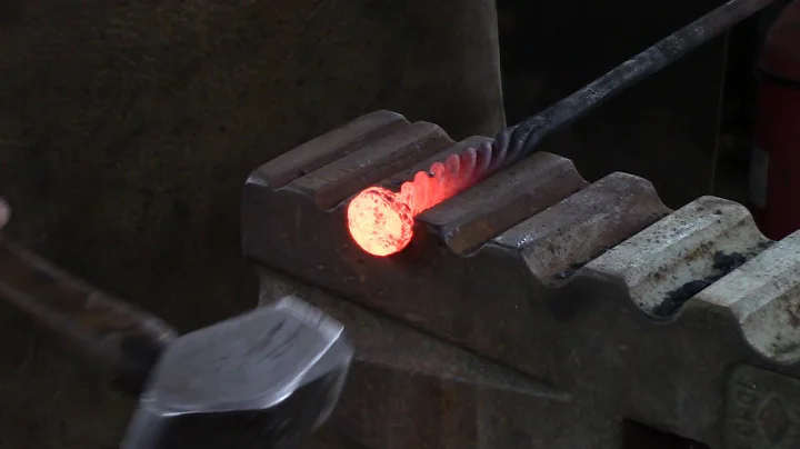 Blacksmithing: Welded Basket twist, Old school pro...