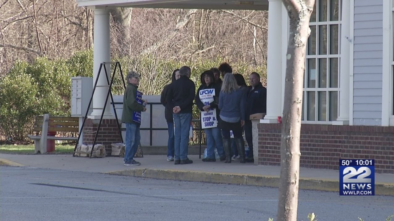 Stop & Shop apologizes for limited service as strike continues for sixth day