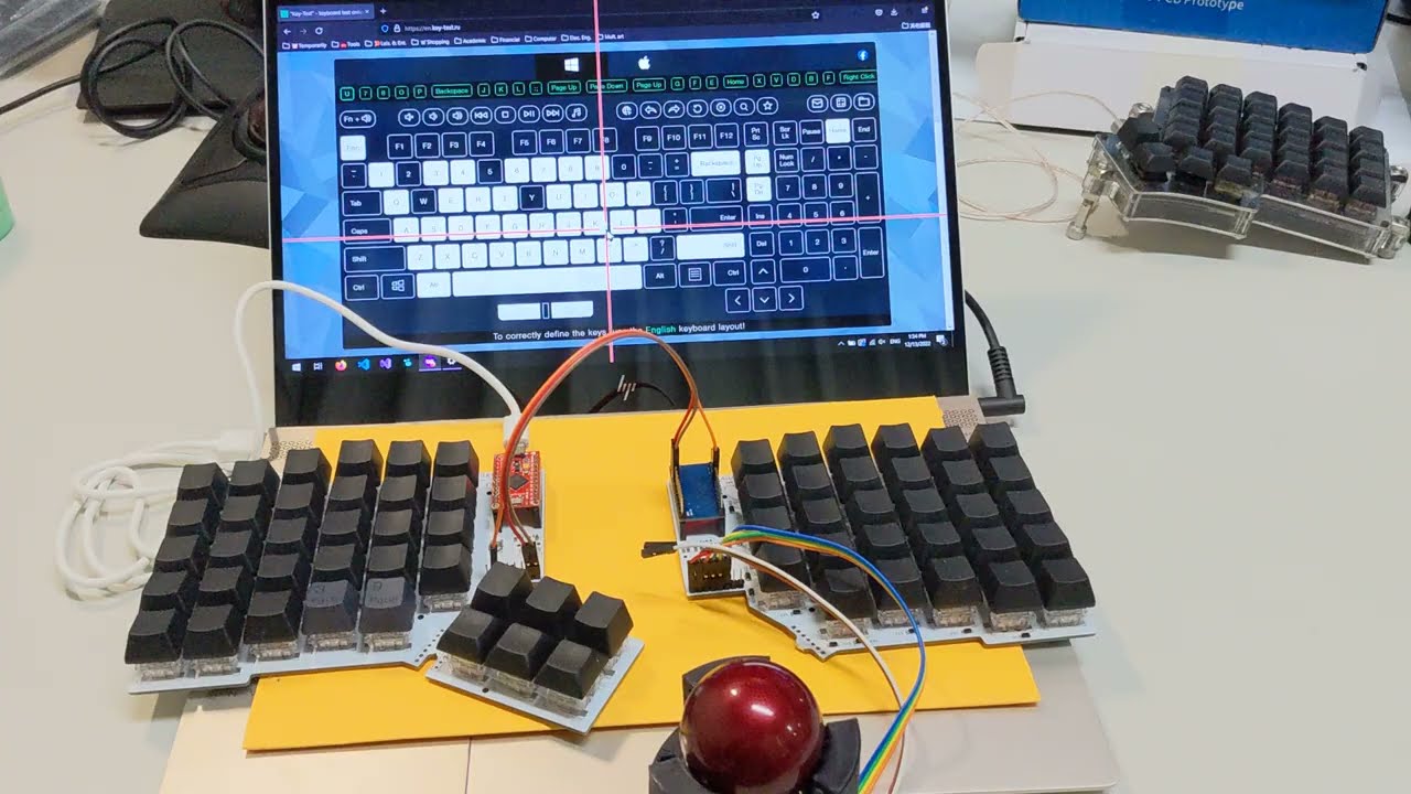 ErgoSNM Keyboard Rev 1.0 test with trackball