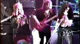 Ramones & Debbie Harry - Go 'Lil Camaro Go (Ritz '88) Ramones & Debbie Harry - Go 'Lil Camaro Go (Ritz '88)