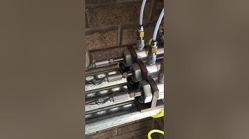 Scout Bowstrings : stretching jigs