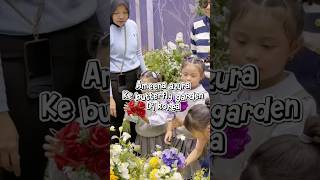 Ameena Dan Azura Dikebun Kupu Kupu