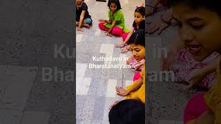 Teaching Kuthadavu #bharathanatyam #dancelovers #classical #dance #bharatanatyam