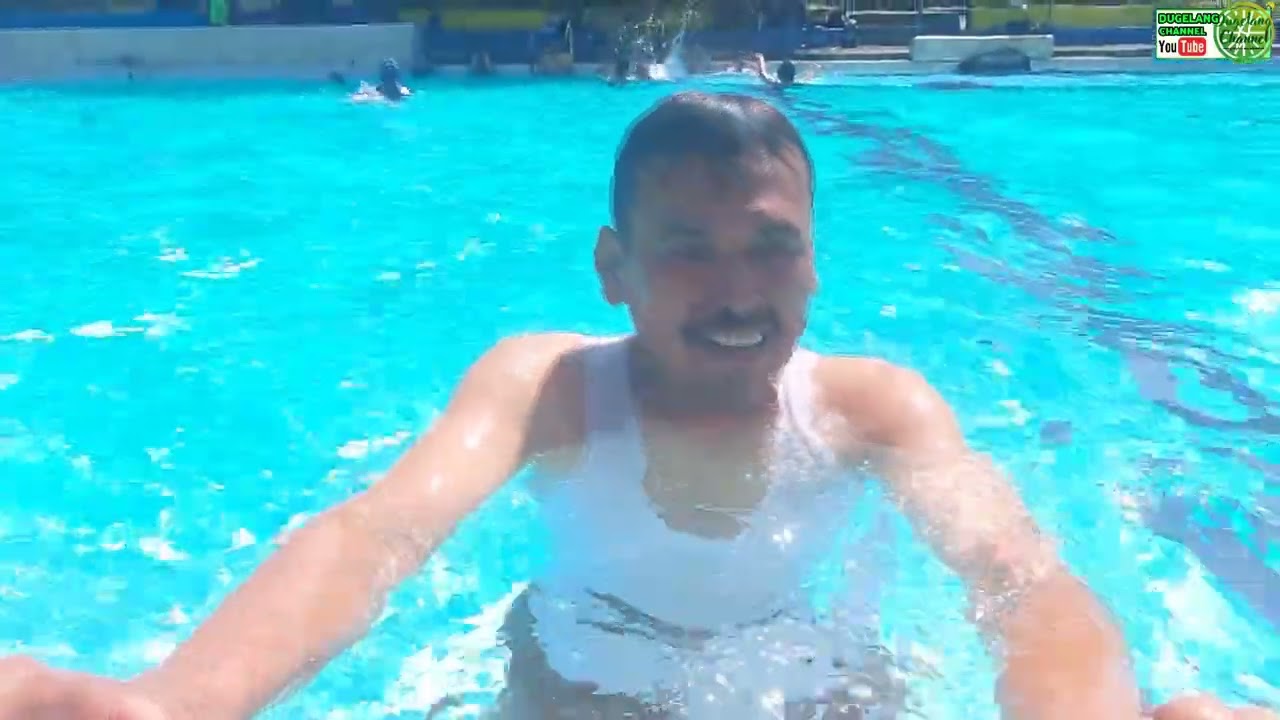 KOLAM RENANG KENDEDES DENGAN SUMBER AIR PEGUNUNGAN YANG SEGAR DAN ADHEM