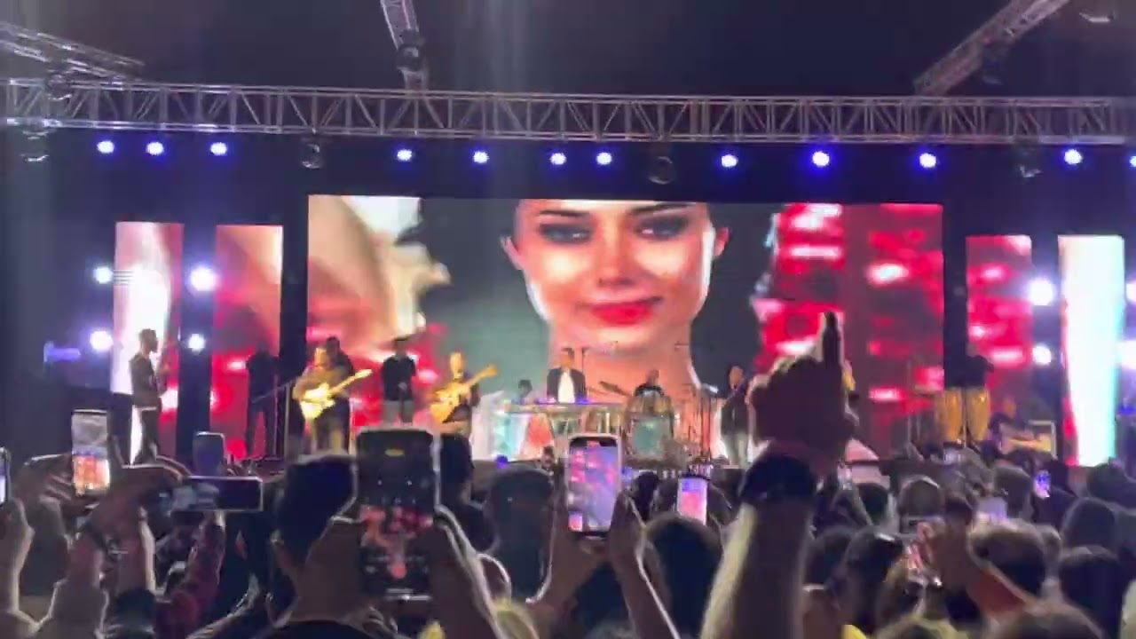 Wayyah amr diab Muscat concert 2023 - وياه عمرو دياب مسقط #Muscat #Oman #عُمان #مسقط #amr_diab 2023