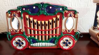 Mr Christmas Holiday Carousel: Lighted Musical Carousel Figures