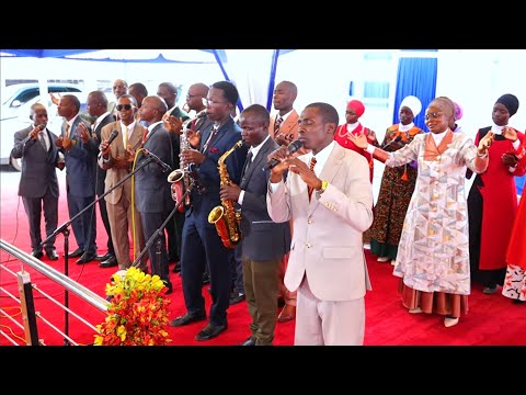 KAMA SIO WEWE , THE WORSHIP THAT QUENCHES YOUR THIRST FOR WORSHIPING JESUS// FULL