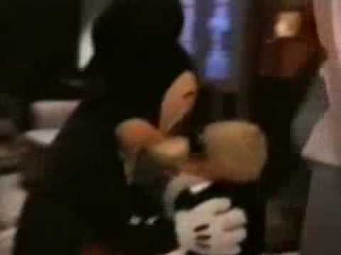 Michael Jackson unseen video footage at Neverland ...