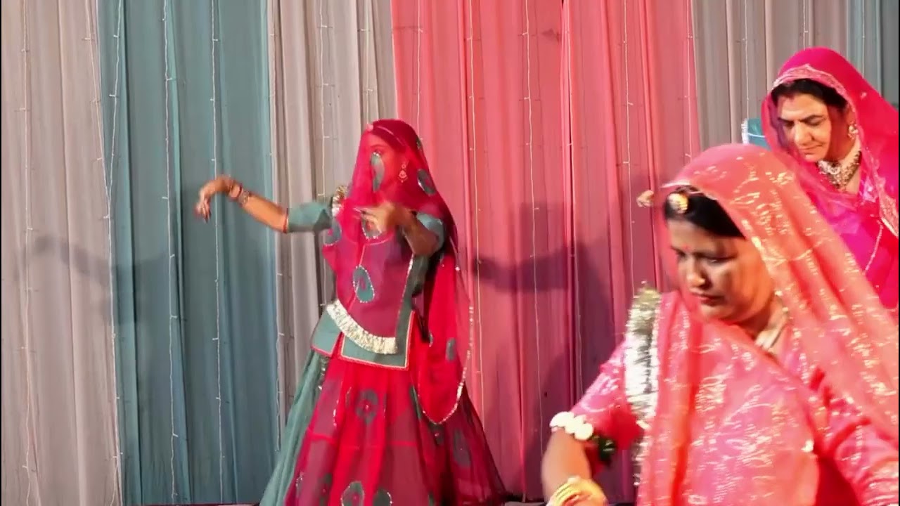 Tere kara tere karan..#trending #trending #dance #ghoomar4u #engagement #lifeisbutadream #rajasthani