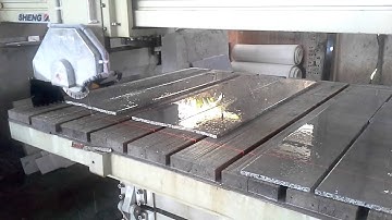 ĐÁ TÂM VIỆT cắt đá hoa cương đẹp tại nhà xưởng