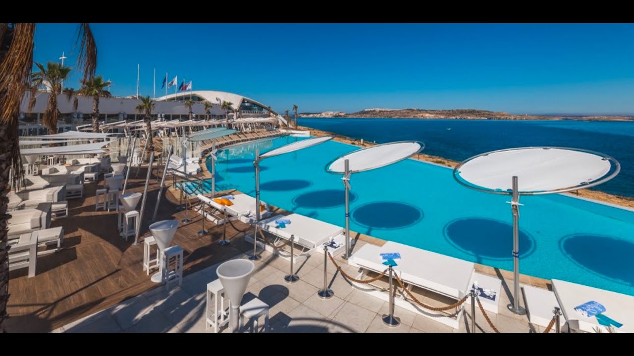 Café del Mar, Malta Unravel Travel TV YouTube