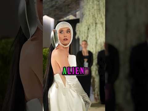 Video Met Gala 2026: Katy Perry Looks Like an Alien – Fans Shocked!