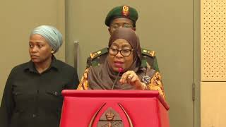 RAIS SAMIA AANZA KUSHUSHA JOTO LA SIASA AZUNGUMZA NA VIONGOZI WA VYAMA VYA SIASA RAIS SAMIA AANZA KUSHUSHA JOTO LA SIASA AZUNGUMZA NA VIONGOZI WA VYAMA VYA SIASA