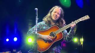 “While I'm Waiting Here" → "15 Steps" [Enhanced Audio] Billy Strings - 9/30/23 Moda Center Portland