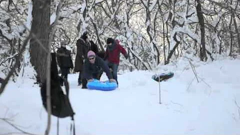 Robyn's snow day (Central Park- Thur 1/27/11)
