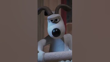 Penguin With A Gun!  #wallaceandgromit #funny #wallace #gun #villains #meme #britishhumour