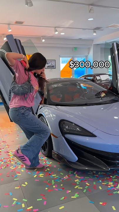 Congratulations @Infamous_wu13 @princessameliawu for their new car 🥳 #mclaren #friends #cars