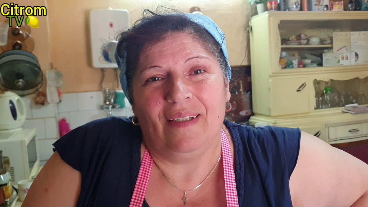 Mit főzzünk ma?-Tavaszi tyúkhúsleves daragombóccal és tejfölös csirke gombapaprikás orsótésztával