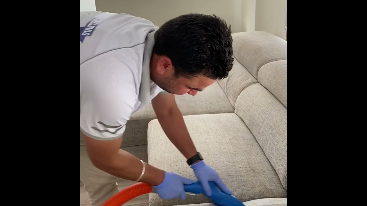 Couch cleaning Melbourne