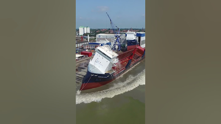 Ship Launch Reversed: Vessel jumping out of the Water 🌊🚢
