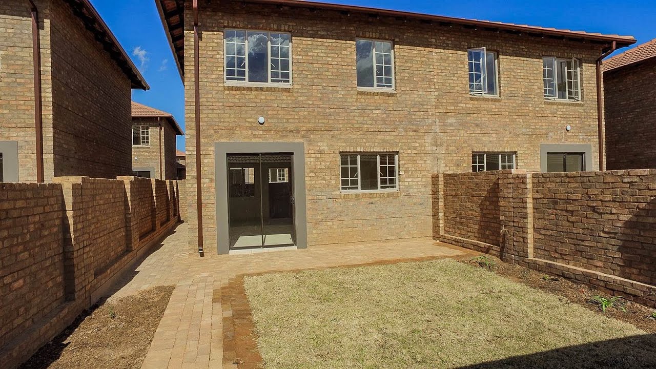 3 Bedroom Townhouse for sale in Gauteng Pretoria Northern Pretoria