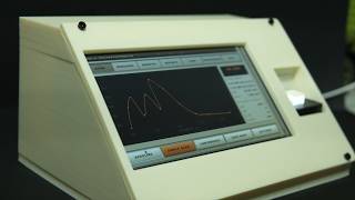 Edge-AI Spectrophotometer: Real-Time Quality Control with Arduino UNO Q