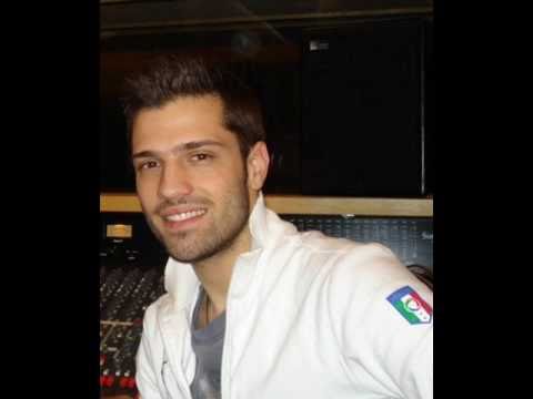 Konstantinos Argiros - "Eisai oti na 'naι" [New Song 2010]