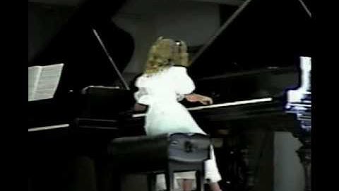 4) Haydn Piano Concerto in C Major Hob.XIV:4 (8)