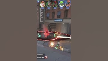 When even your Guardian wants you to lose #deadlock #funny #shorts #gaming  #deadlockmain