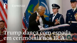 Trump empunha espada e dança em evento pós-posse screenshot 2