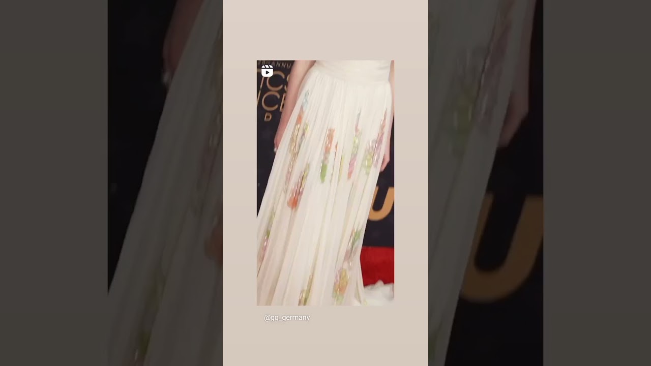 phoebe dynevor stories