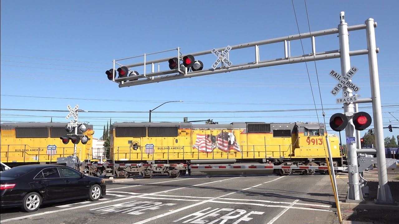 UP 9913 Rocklin Rocket Local & SACRT Light Rail Bradshaw Road