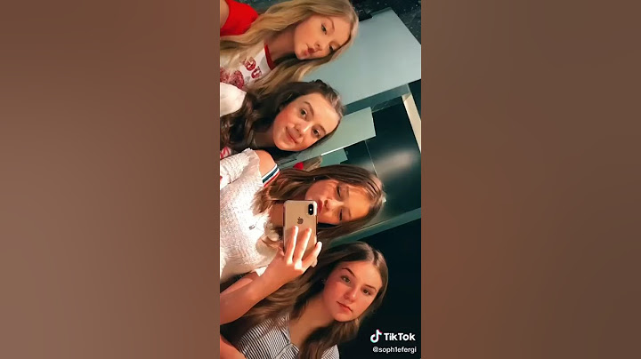 Sophie Fergi tiktok with squad *birthday vlog