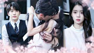 Forced to marry the cold CEO I hated. Never expected he had loved me for years!