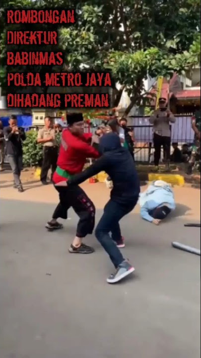 KEREN‼️ Tradisi Palang Pintu Betawi Polsek Jagakarsa mirip film action #shorts