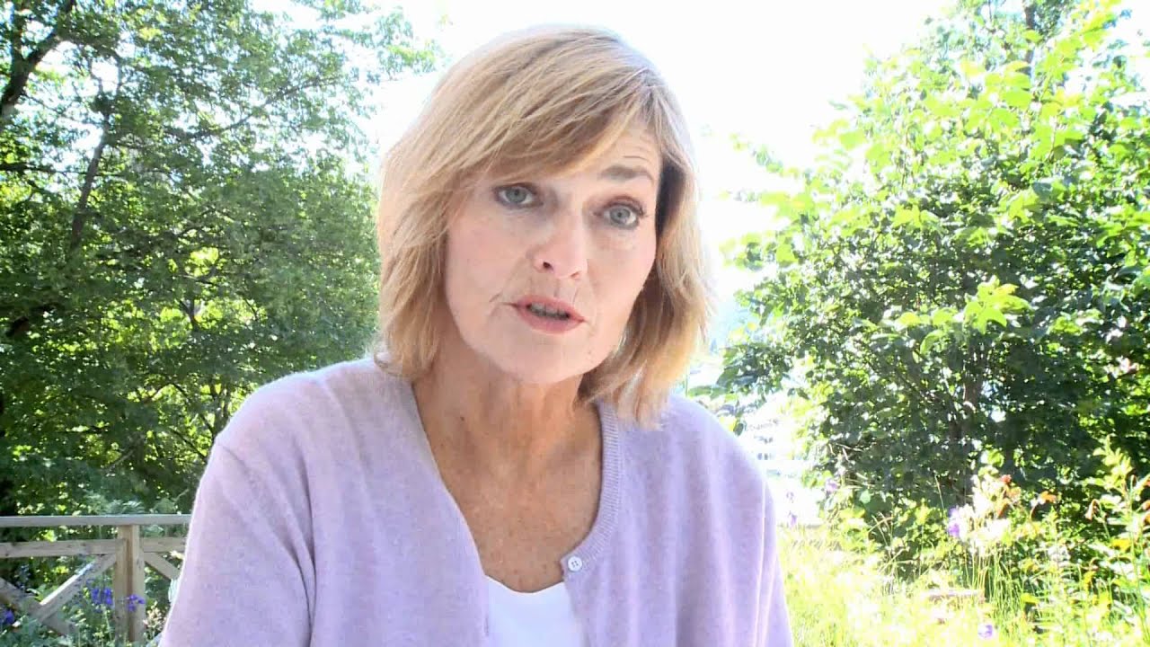 Sigrun Slapgard om romanen Paradishagen - YouTube