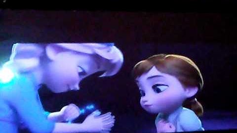 Mickey Guyton Do u want to build a Snowman❄⛄