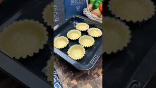 Aluat fraged pentru cosulete sau cornulete in 3 minute.