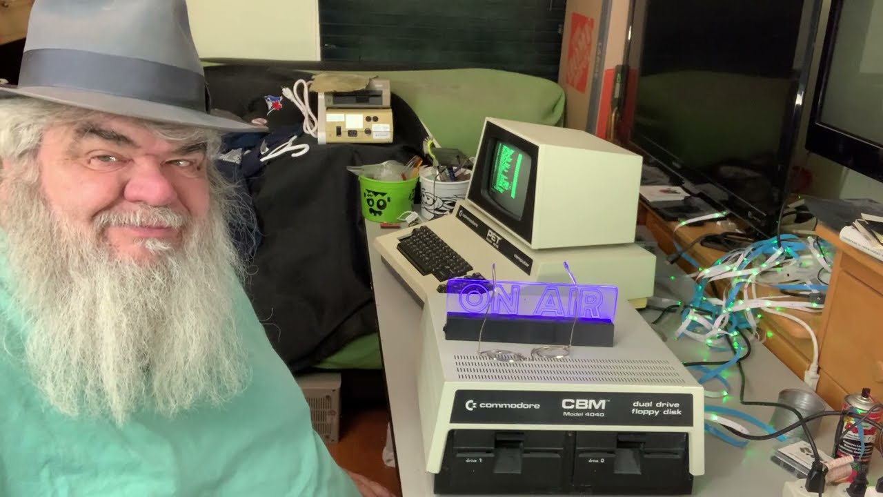 Commodore PET 4032 4040 Dual Disk Drive IEEE Cable Testing SD Card World of Commodore - Episode 2422