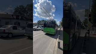 Troleibuzul Solaris Trollino 12 #5478 părăsind stația “Laromet” pe Linia 97