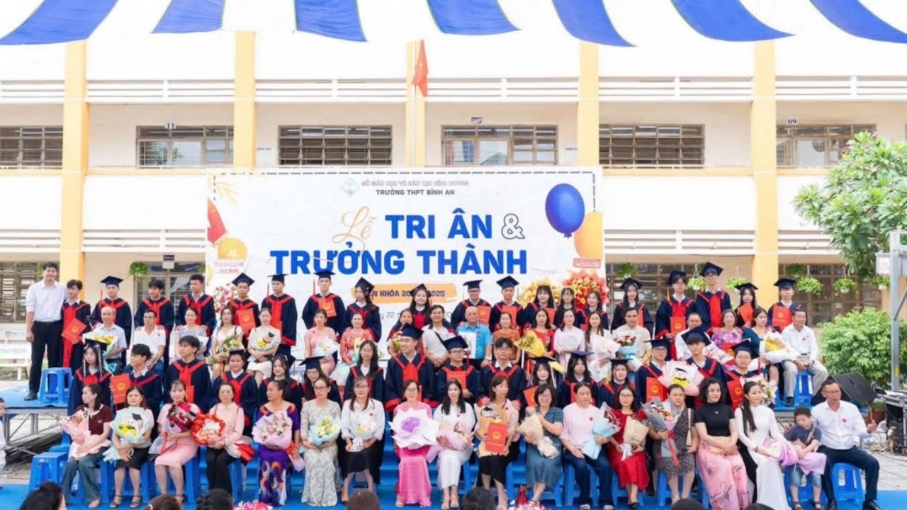 Kỷ Niệm lễ Trưởng Thành Của Con Gái Tại Trường Bình An