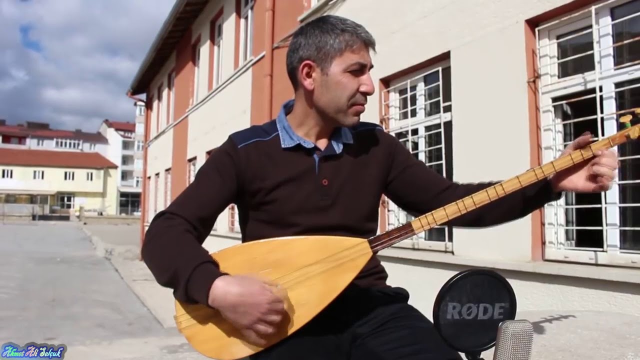 Seydişehir'de Öğretmen Ve Öğrenciler Barış Manço’yu Klip Çekerek Andılar