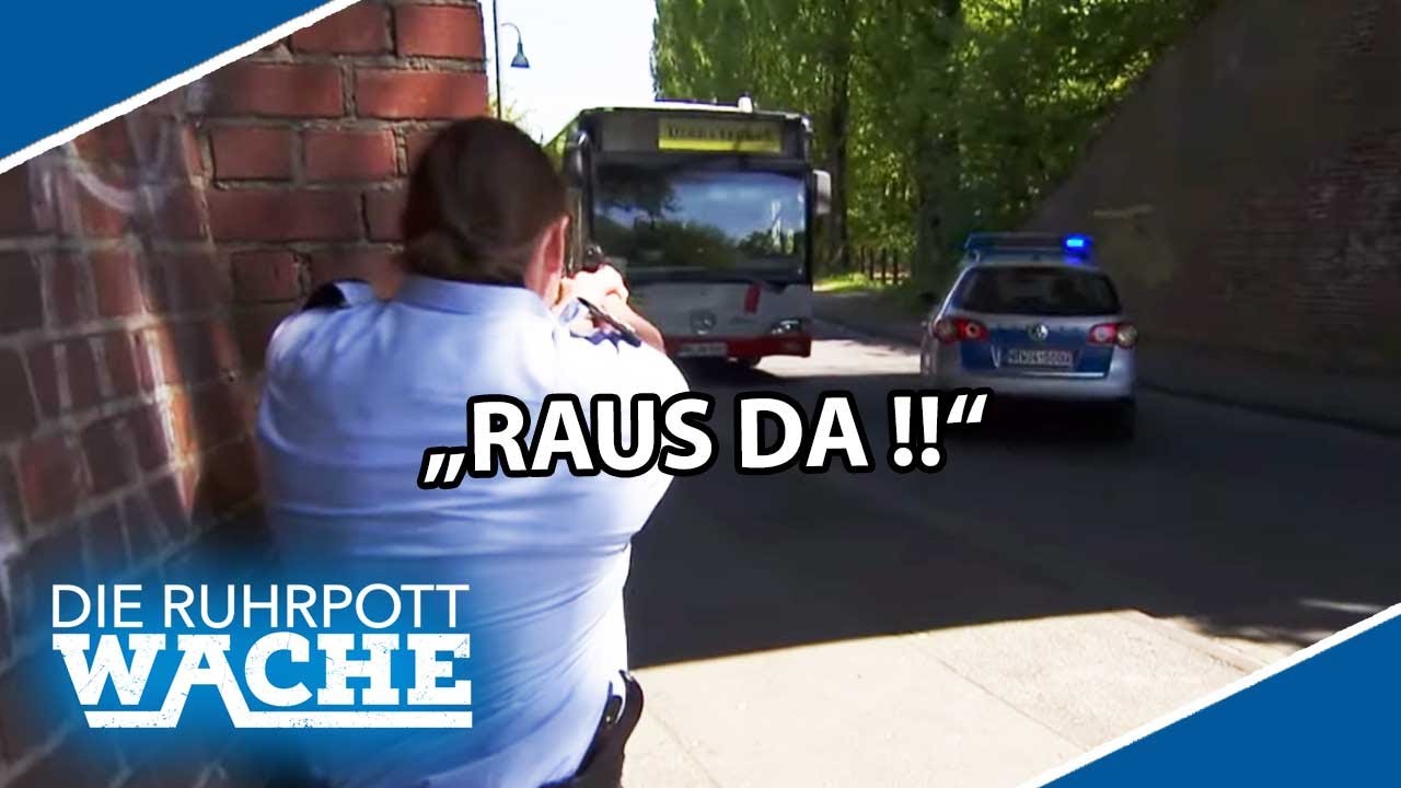 VERFOLGUNGSJAGD über die Dächer der Stadt: Adrenalingeladener Einsatz ! | Die Ruhrpottwache | SAT.1